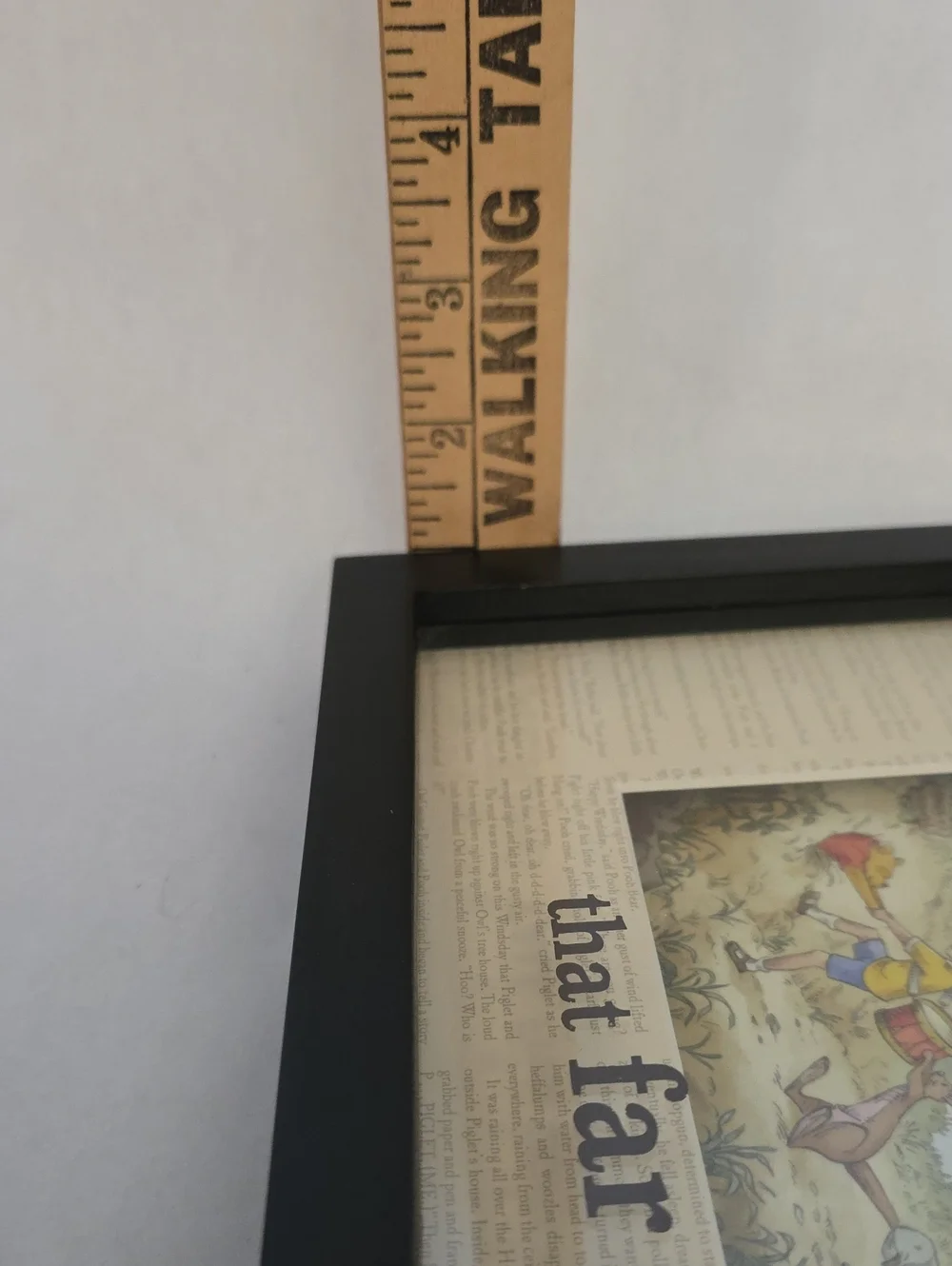 Disney Hallmark Classic Winnie the Pooh Framed Shadow Box Art 